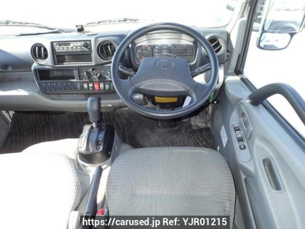 Used 2015 AT toyota dyna-route-van XZC605V Image[15]