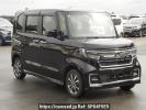 Honda N-BOX CUSTOM JF4