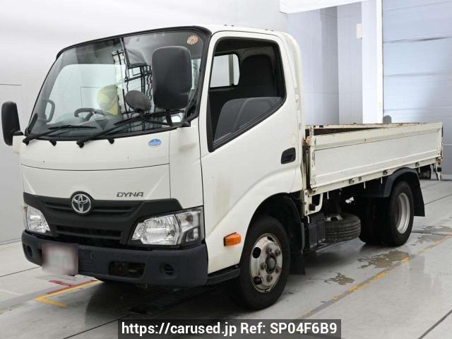 2017 Toyota Dyna Truck XZC605