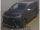Toyota Voxy ZRR85W
