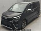 Toyota Voxy ZRR80W