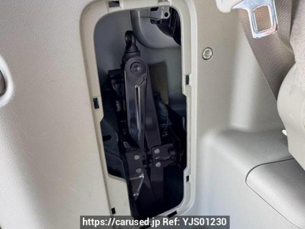 Used 2010 AT toyota noah ZRR70G Image[47]