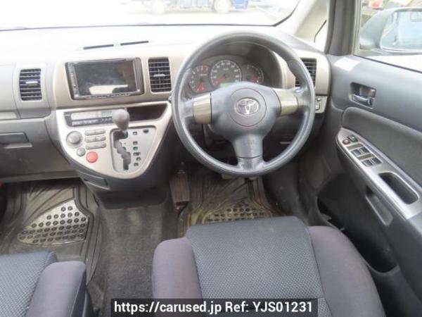 Used 2003 AT toyota wish ZNE10G Image[23]