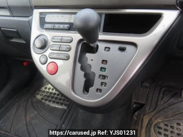 Used 2003 AT toyota wish ZNE10G Image[26]