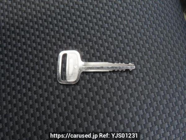 Used 2003 AT toyota wish ZNE10G Image[32]