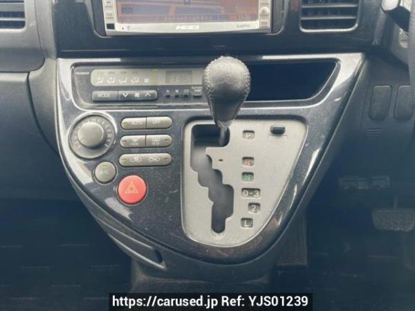 Used 2003 AT toyota wish ZNE10G Image[25]