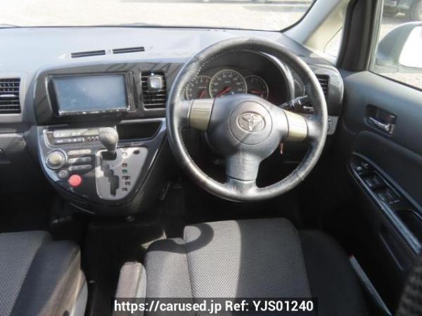 Used 2003 AT toyota wish ZNE10G Image[23]