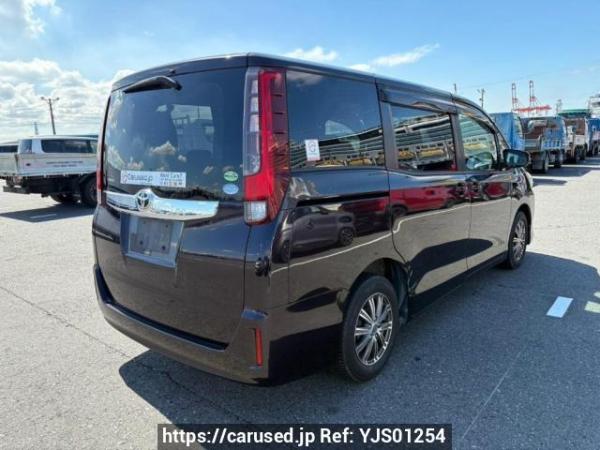 Used 2014 AT toyota noah ZRR80G Image[6]
