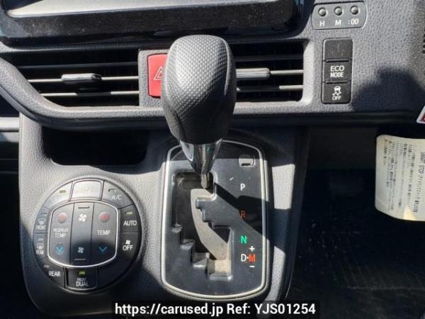 Used 2014 AT toyota noah ZRR80G Image[28]