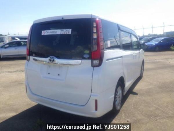 Used 2014 AT toyota noah ZRR80G Image[6]