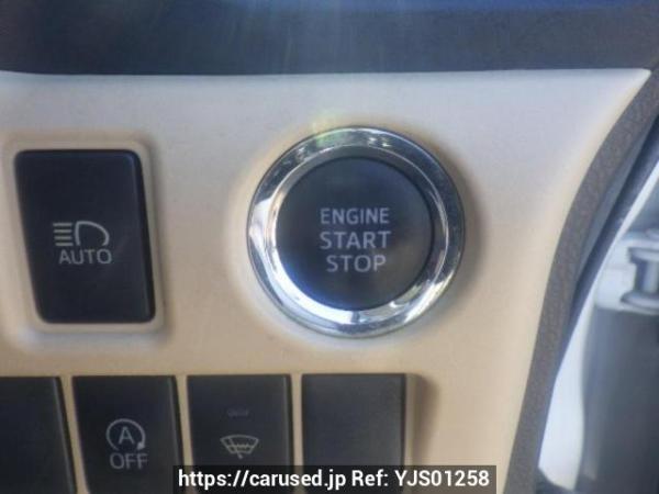 Used 2014 AT toyota noah ZRR80G Image[24]