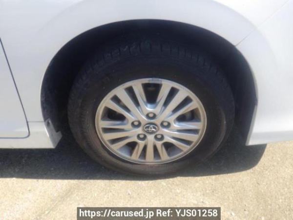 Used 2014 AT toyota noah ZRR80G Image[26]