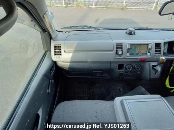 Used 2006 AT toyota hiace-van KDH205V Image[17]