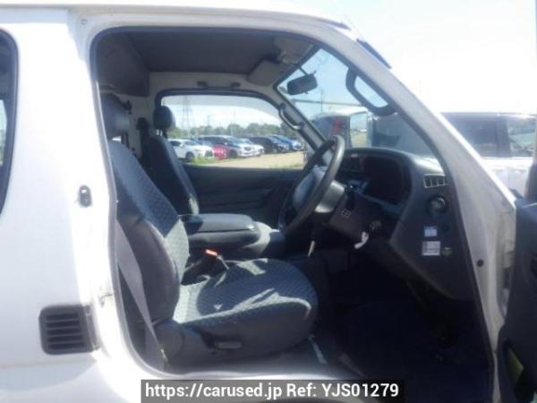 Used 2002 AT toyota hiace-van RZH112V Image[11]
