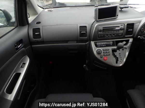 Used 2005 AT toyota wish ZNE10G Image[17]