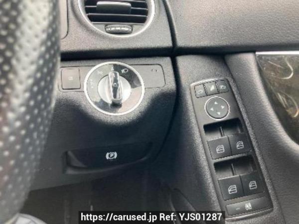 Used 2011 AT mercedes-benz c-class 204048 Image[25]