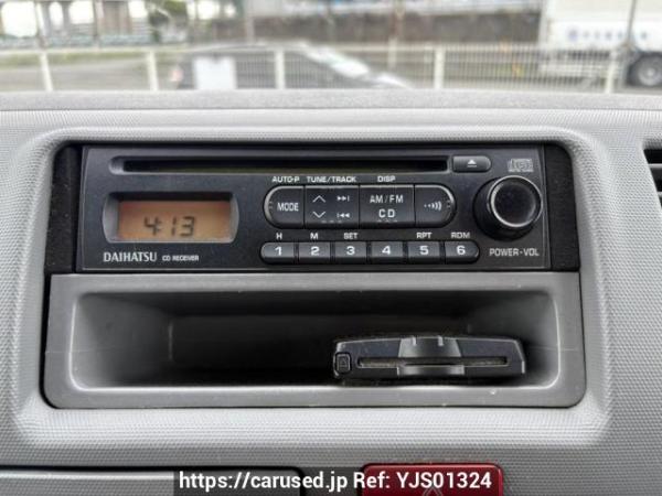 Used 2004 AT toyota hiace-van TRH200K Image[21]
