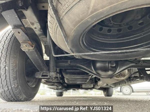 Used 2004 AT toyota hiace-van TRH200K Image[41]