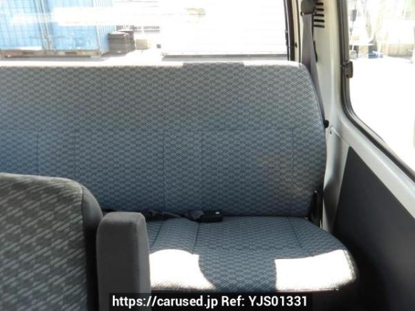Used 2002 AT toyota hiace-wagon RZH111G Image[20]