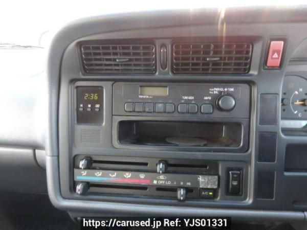 Used 2002 AT toyota hiace-wagon RZH111G Image[23]