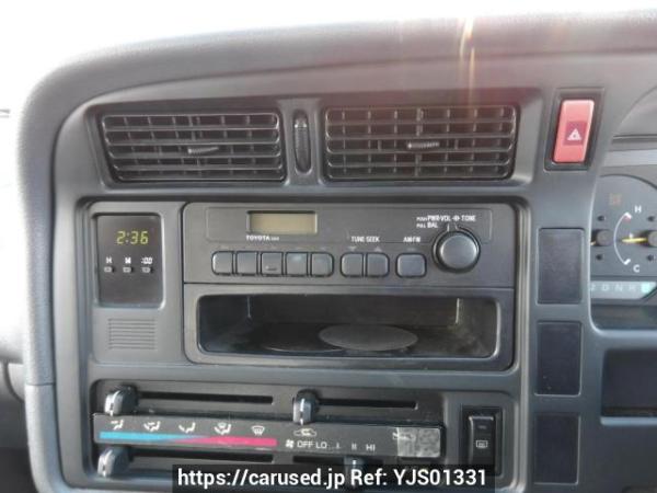 Used 2002 AT toyota hiace-wagon RZH111G Image[25]