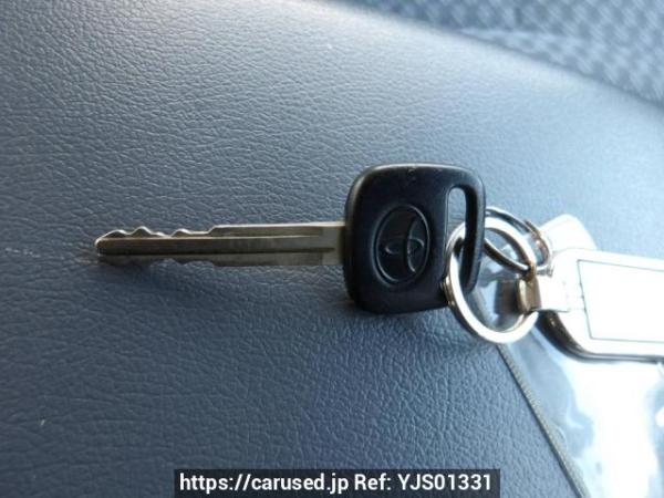 Used 2002 AT toyota hiace-wagon RZH111G Image[30]