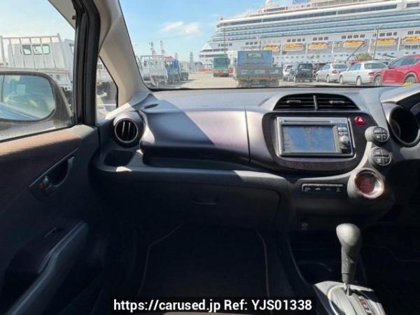 Used 2013 AT honda fit GE7 Image[19]