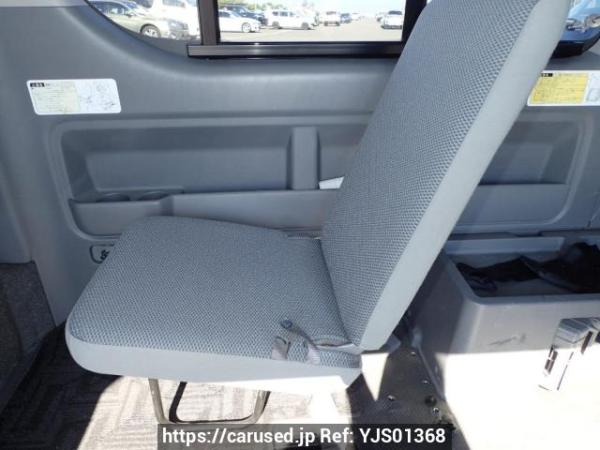 Used 2006 AT toyota hiace-van TRH200K Image[15]