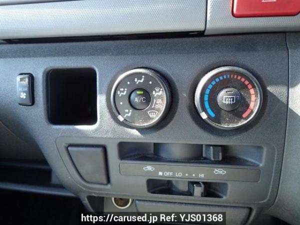 Used 2006 AT toyota hiace-van TRH200K Image[22]