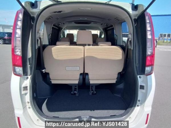 Used 2015 AT toyota noah ZRR85G Image[8]