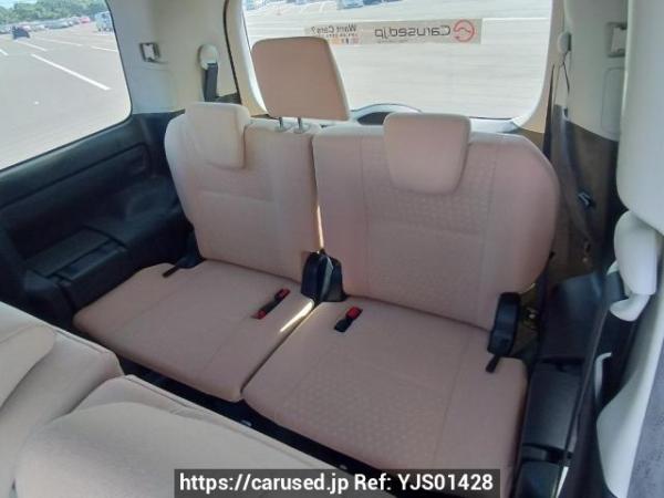 Used 2015 AT toyota noah ZRR85G Image[16]