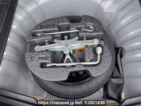 Used 2013 AT nissan note E12 Image[40]