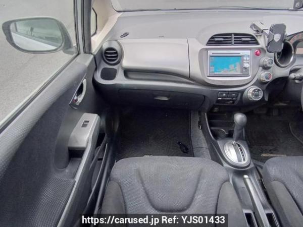 Used 2011 AT honda fit GE6 Image[17]