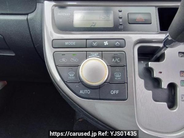 Used 2005 AT toyota wish ZNE10G Image[22]