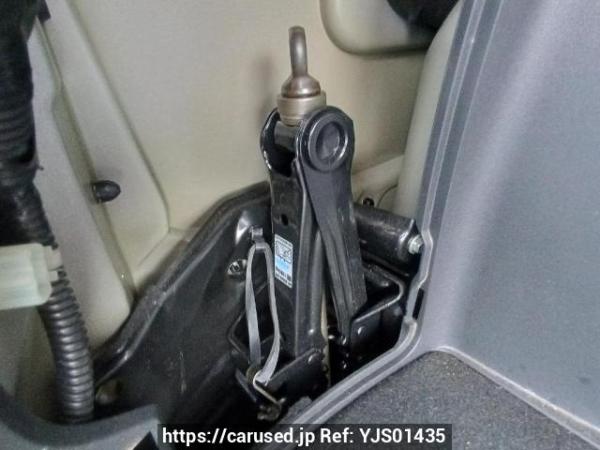 Used 2005 AT toyota wish ZNE10G Image[41]