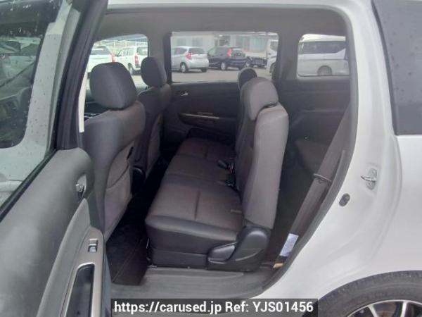 Used 2004 AT toyota wish ANE10G Image[15]