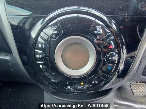 Used 2012 AT nissan note E12 Image[21]