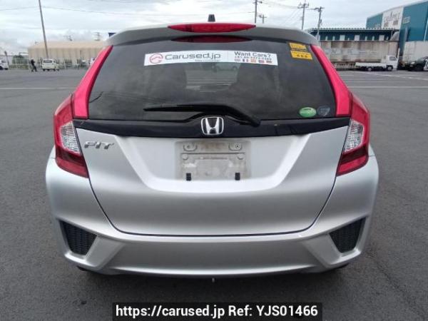 Used 2013 AT honda fit GK3 Image[5]