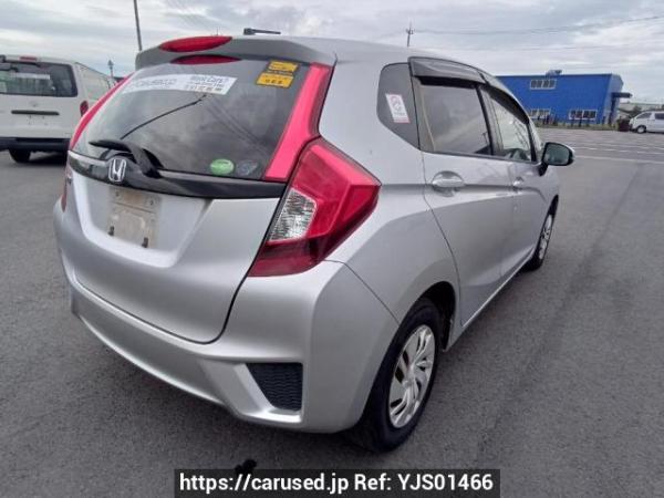 Used 2013 AT honda fit GK3 Image[6]