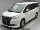 Toyota Noah ZWR80G