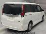 Used 2014 AT toyota noah ZWR80G Image[1]