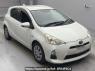 Used 2013 AT toyota aqua NHP10 Image[2]