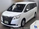 Toyota Noah ZRR80G