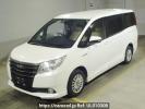Toyota Noah ZWR80G