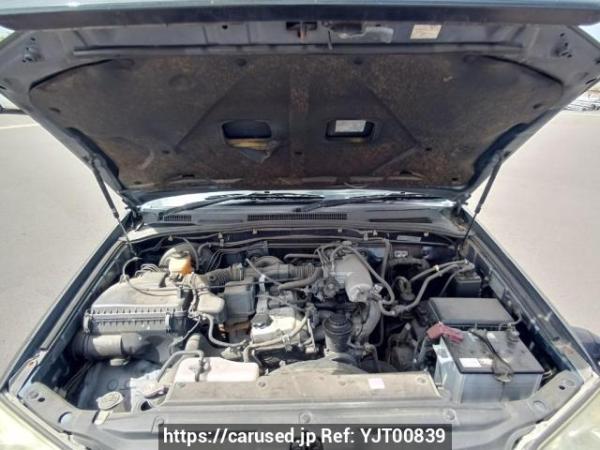 Used 2004 AT toyota hilux-surf RZN215W Image[9]