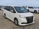 Toyota Noah ZRR80G