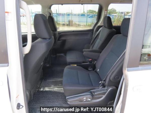 Used 2015 AT toyota noah ZRR80G Image[19]