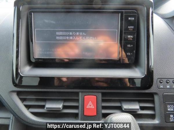 Used 2015 AT toyota noah ZRR80G Image[29]