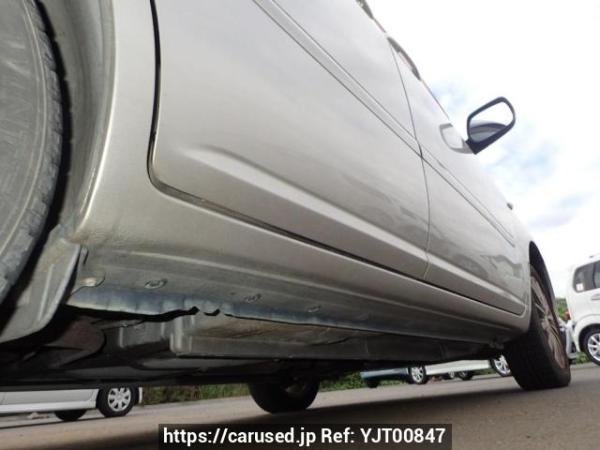 Used 2005 AT toyota raum NCZ20 Image[31]