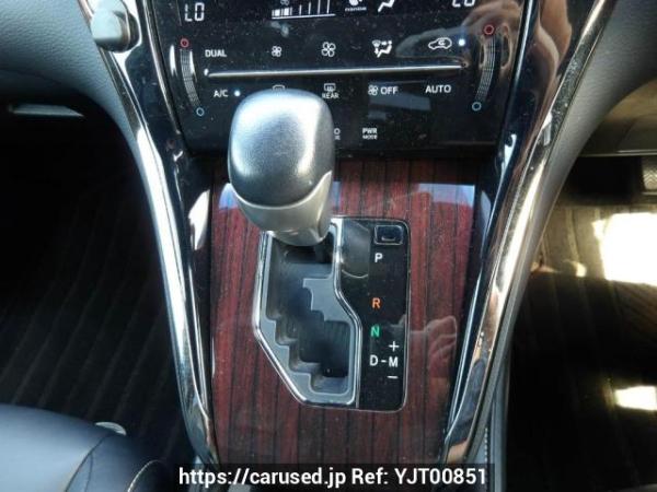 Used 2014 AT toyota harrier ZSU60W Image[24]